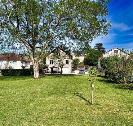 Larche House | Grand Jardin Maison Spacieuse Idéale pour Famille