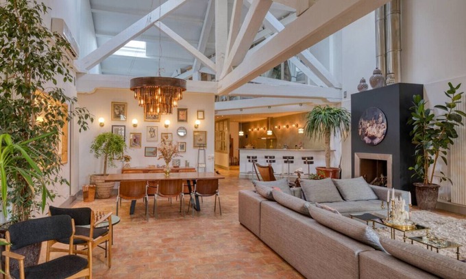 6th Arrondissement Apartment | Grand Loft - Downtown - Boat for rent