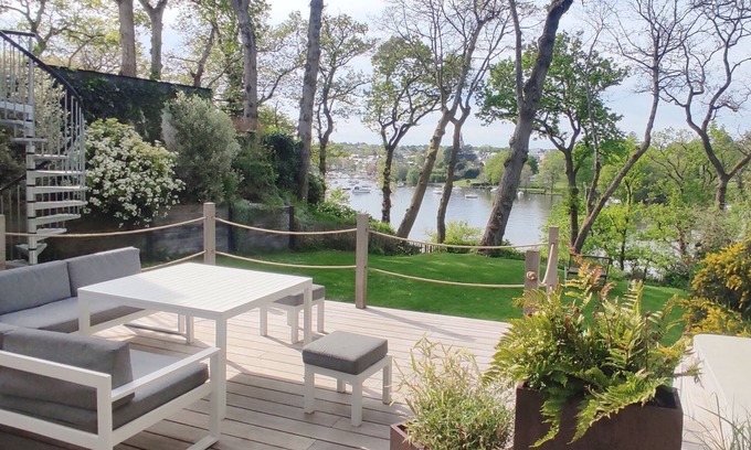 Suce-sur-Erdre House | Grand "nid de L'erdre" Avec Spa et Accès Rivière