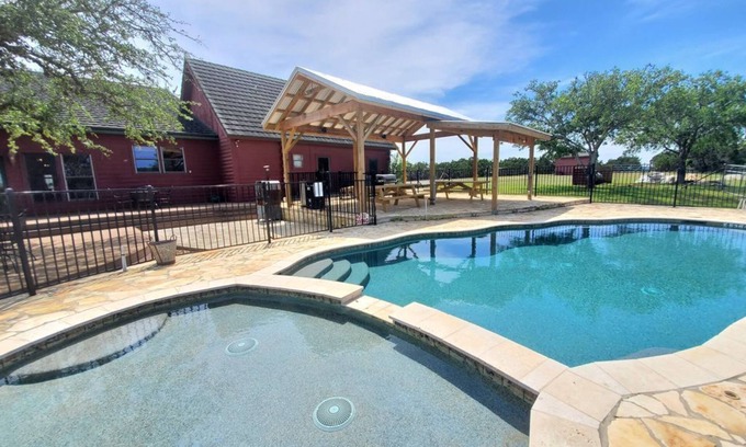 Wimberley House | Grand View Escape-360 Degrees of AMAZING VIEW! Pool, Hot Tub, Game Room