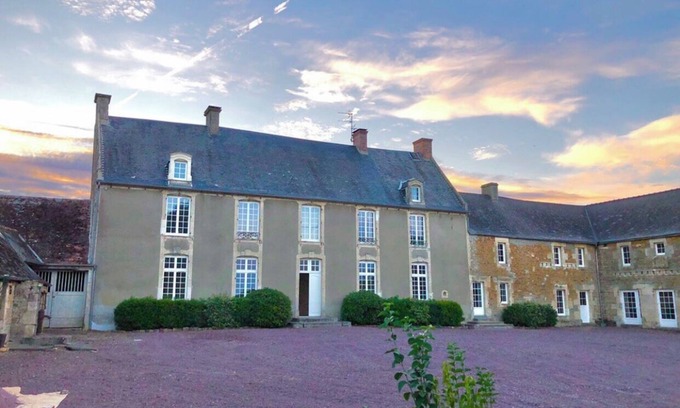 Amaye-sur-Orne House | Grande propriété de 800m2 couchages jusqu’à 42, pour séminaires, célébrations…