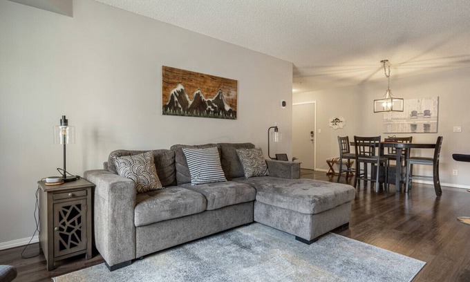 East Kootenay Condo | Grandview Pointe | Pool | Hot Tub | Gym