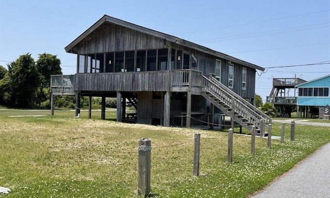 Hatteras House | Gray Eagle House 58202