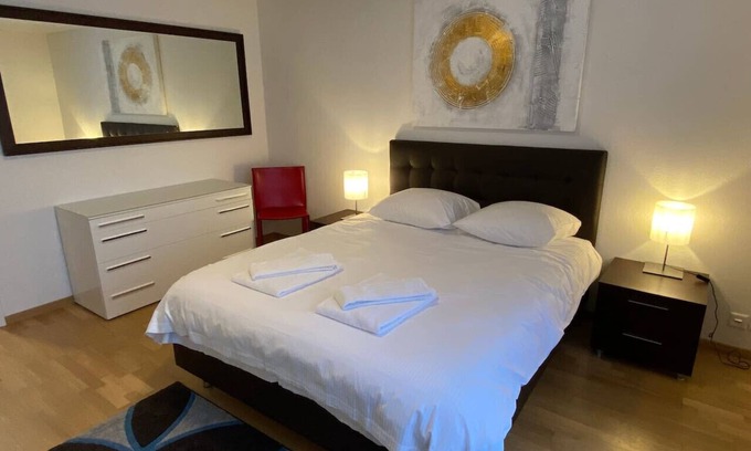 Muhlebach Apartment | Great 2 BR flat in the city center (Mainau 12)