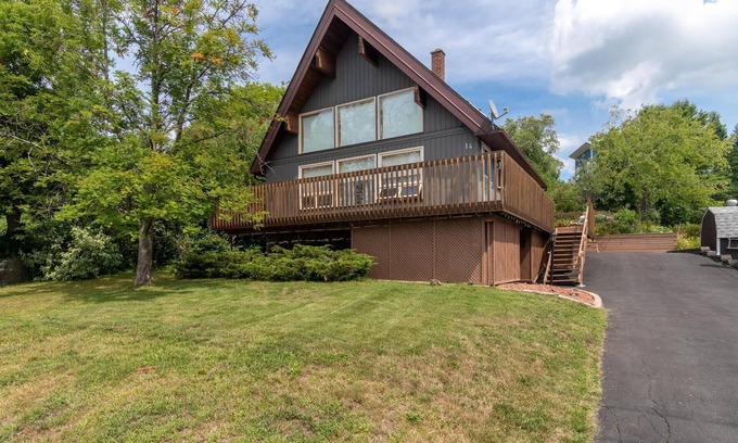 Parry Sound House | Great Downtown Home!