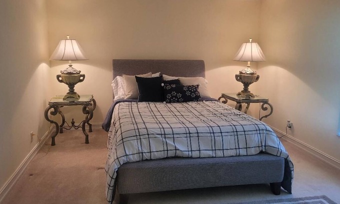 Hunt Club House | GREAT FAMILY VACATION HOME FOR LARGE FAMILY