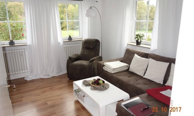 Kluesserath Apartment | Great flat in Klüsserath with large garden