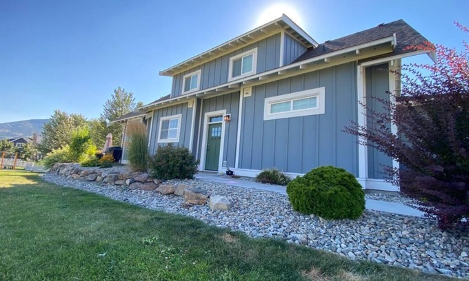 Okanagan-Similkameen House | Great getaway spot with something for everyone