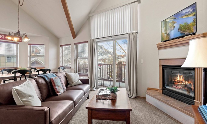 Frisco Condo | Great Location. Hot Tub. Nice Views.Balcony.