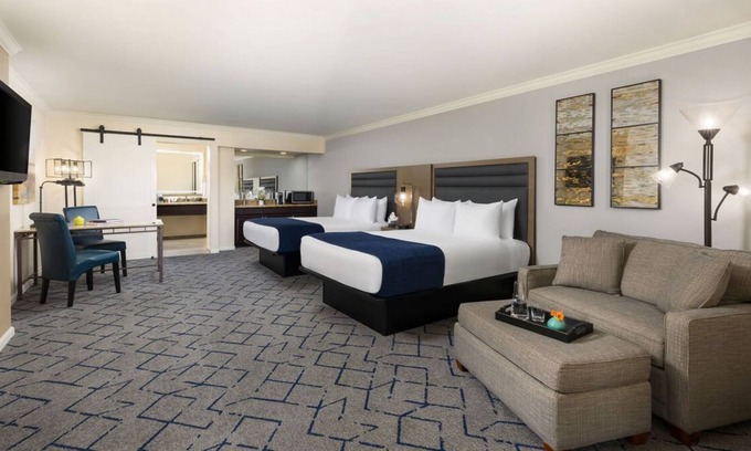 South Scottsdale Resort | Great Location! 2 Awesome Units, Minutes to McCormick-Stillman Railroad Park