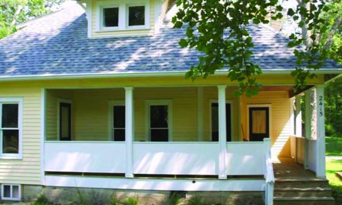 Gnaw Bone House | Great place to stay, close to downtown, very private, and lots of amenities!