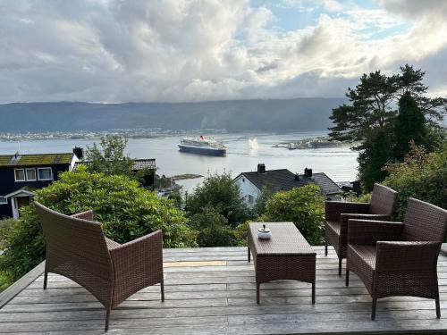 Alesund Apartment | Great place with view to the mountains and fjord
