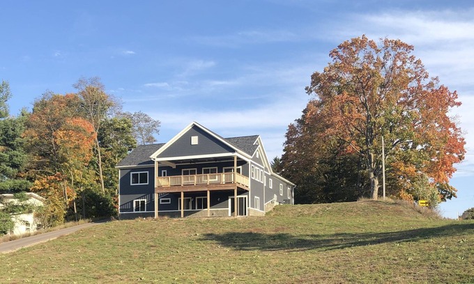 Frankfort House | Great space for gathering together!