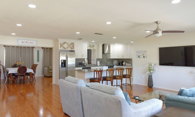 Venice Gardens House | Great summer vacation at Venice Beach - only 7 minutes drive ποΈποΈποΈ