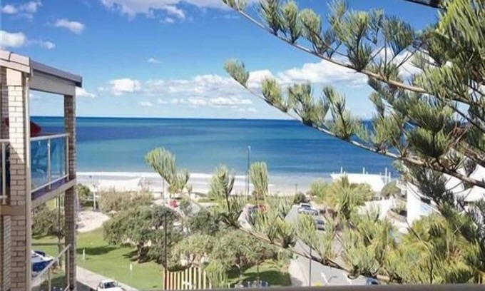 Kings Beach Apartment | Great views, fast WiFi
