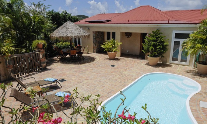 Estate Caneel Bay House | Great Views, Reviews, and cool breezes. Boarders Nat Park access to hiking trail