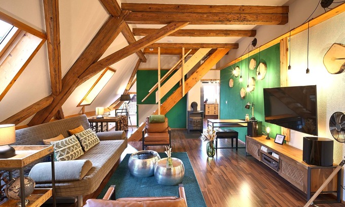Fluorn Apartment | Green Loft Black Forest/120 sqm/roof balcony - music corner