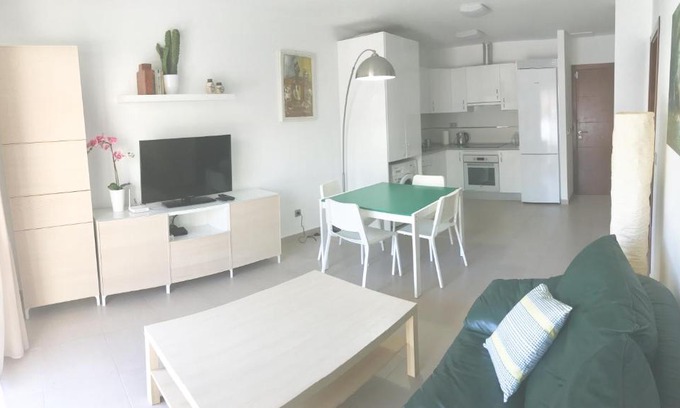 Alcala Apartment | Green, near the sea