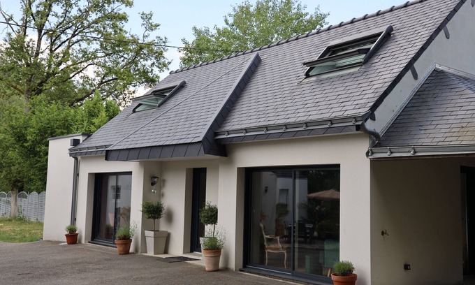 Treillieres House | Green property for business and family travel.