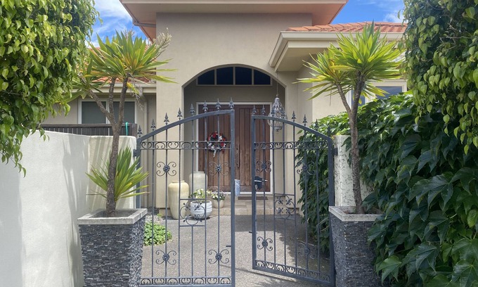 Katikati Apartment | GREENCROFT - STAY, PLAY AND GET AWAY