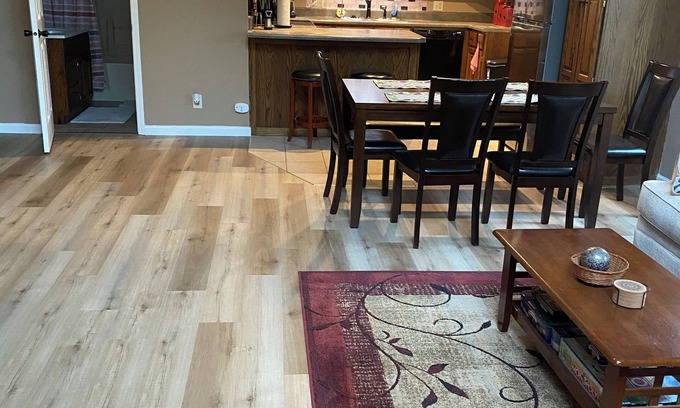 Greentown House | Greentown Exce- King bed, safe, EV charging and R.O.! 15-20 mins to everywhere