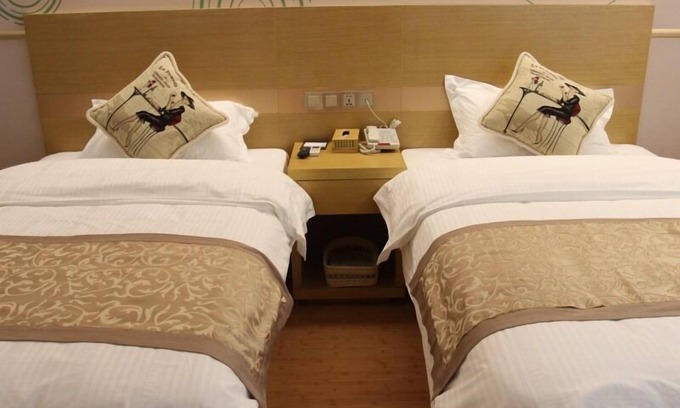 Xiuning County Hotel | GreenTree Inn HuangShan Xiuning County Qiyun Moutain Hotel