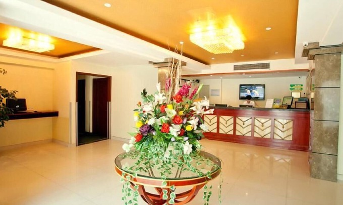 Yu Hua Tai Hotel | Greentree Inn Nanjing China Gate Subway Station Express
