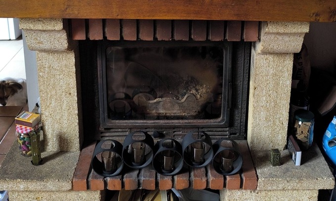 Saint-Hernin Cottage | Greenway cottage no. 7 at the foot of the hiking trail