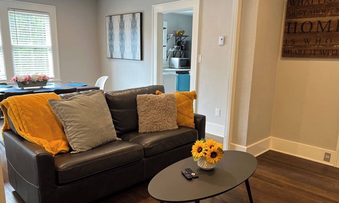 Greenwood House | Greenwood's Serenity Upper Unit