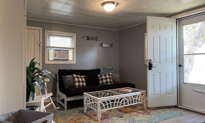 Charlevoix House | Greta on Green Street