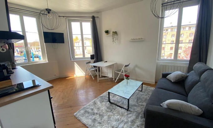 Louviers Apartment | Grey Cosy