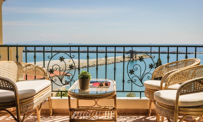 Sipiada Apartment | Griffon Kymi Hotel previously known as Valledi Village