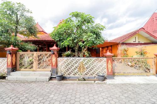 Ngaglik House | Griya 90TR Syariah