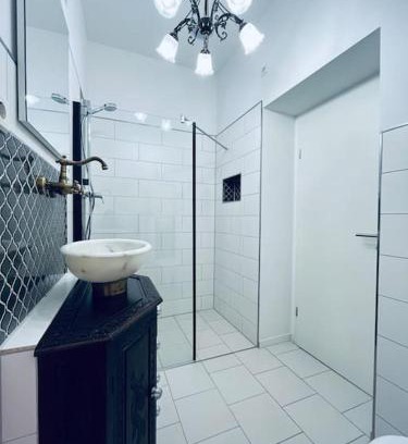 Frillendorf Apartment | Große 80qm Wohnung mit mehreren Zimmern
