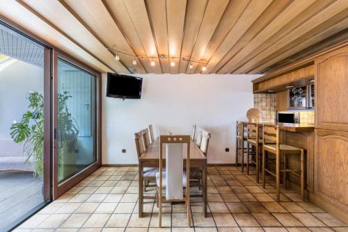 Wehingen Apartment | Große Ferienwohnung Wagner
