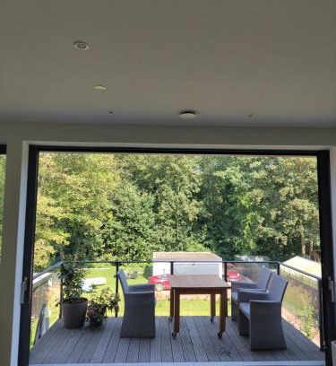 Weitmar-Mark Apartment | Großzügige Ferienwohnung in innovativem Zero-Emissionen Haus