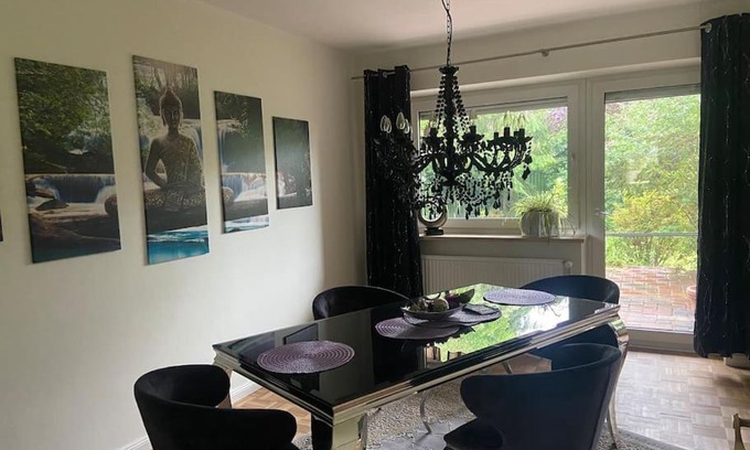 Geesthacht Apartment | Gross Hamburg