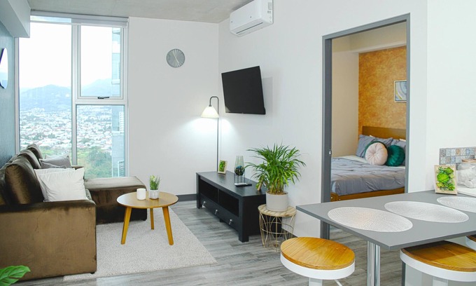 Mata Redonda Apartment | Grotto at 28, City Views and Wonderland Vibes!