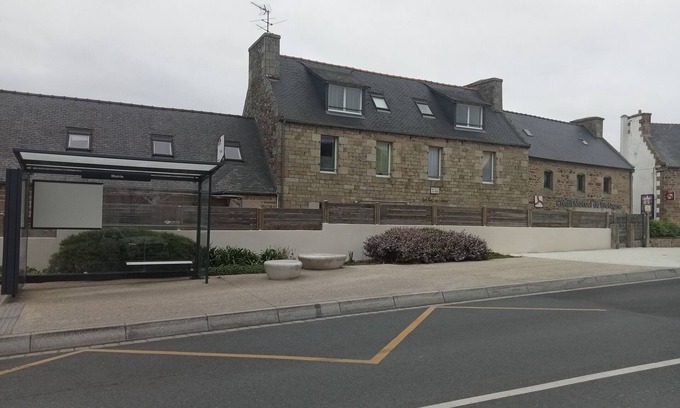 Trebeurden Apartment | Ground-floor apartment with terrace ideal for 4 people (6 people max)