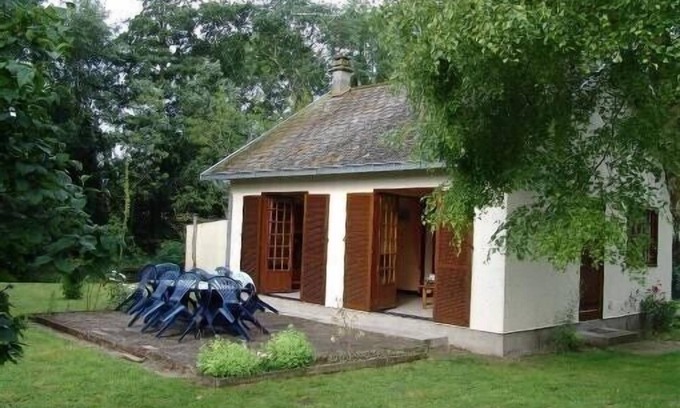 Noyelles-sur-Mer Cabin | ground floor house in a hamlet in the countryside and quiet