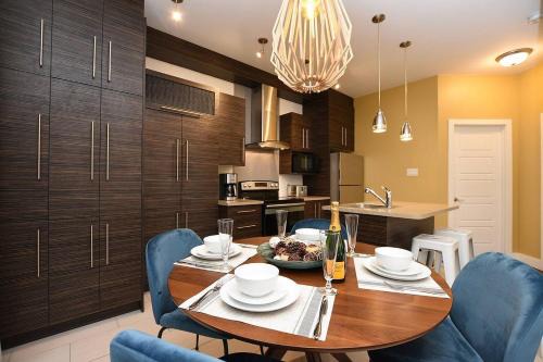 Hochelaga House | Ground Floor Loft Style Luxury Executive Flat