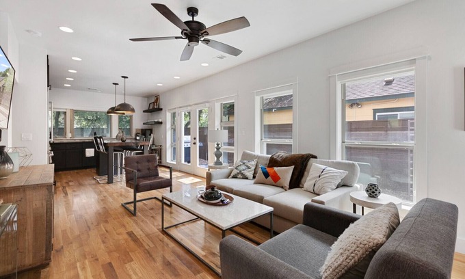 Chestnut House | Group friendly location near downtown activities, long term availability
