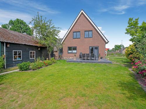 Lemele Villa | Group House in Lemele near Heuvelrug