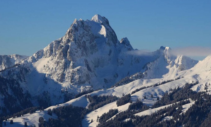 Rougemont Apartment | Gstaad , Switzerland skiing from exclusive Rougemont chalet apartment,