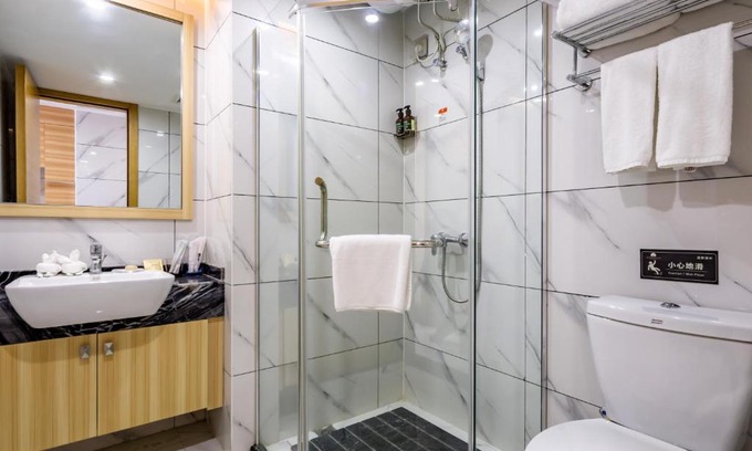Tian Xin Hotel | Guardian Residence