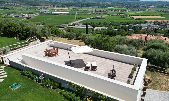 Borgo Trento Villa | Guendalina Suite 2