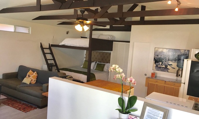 Pico Apartment | Guest apartment with private entrance
