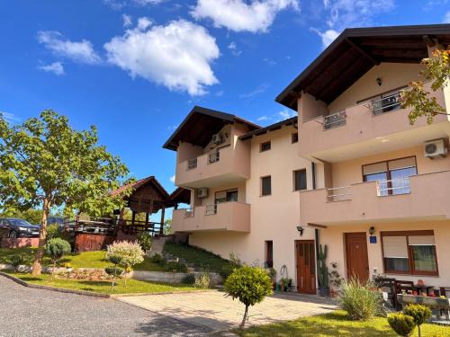 Slunj House | Guest House Bunčić Rooms