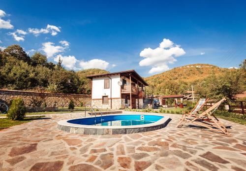 Smyadovo House | Guest House Hristova Kashta - Христова Къща
