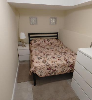 Mariners Harbor Apartment | Guest house in a quiet peaceful area.